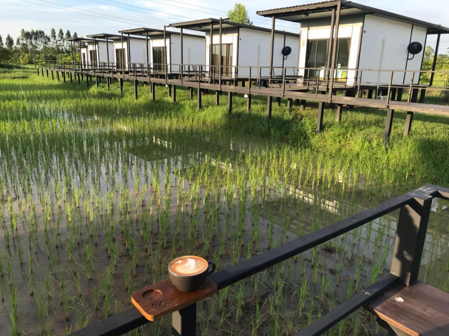 Mae On Village Resort Roi Et Zewnętrze zdjęcie