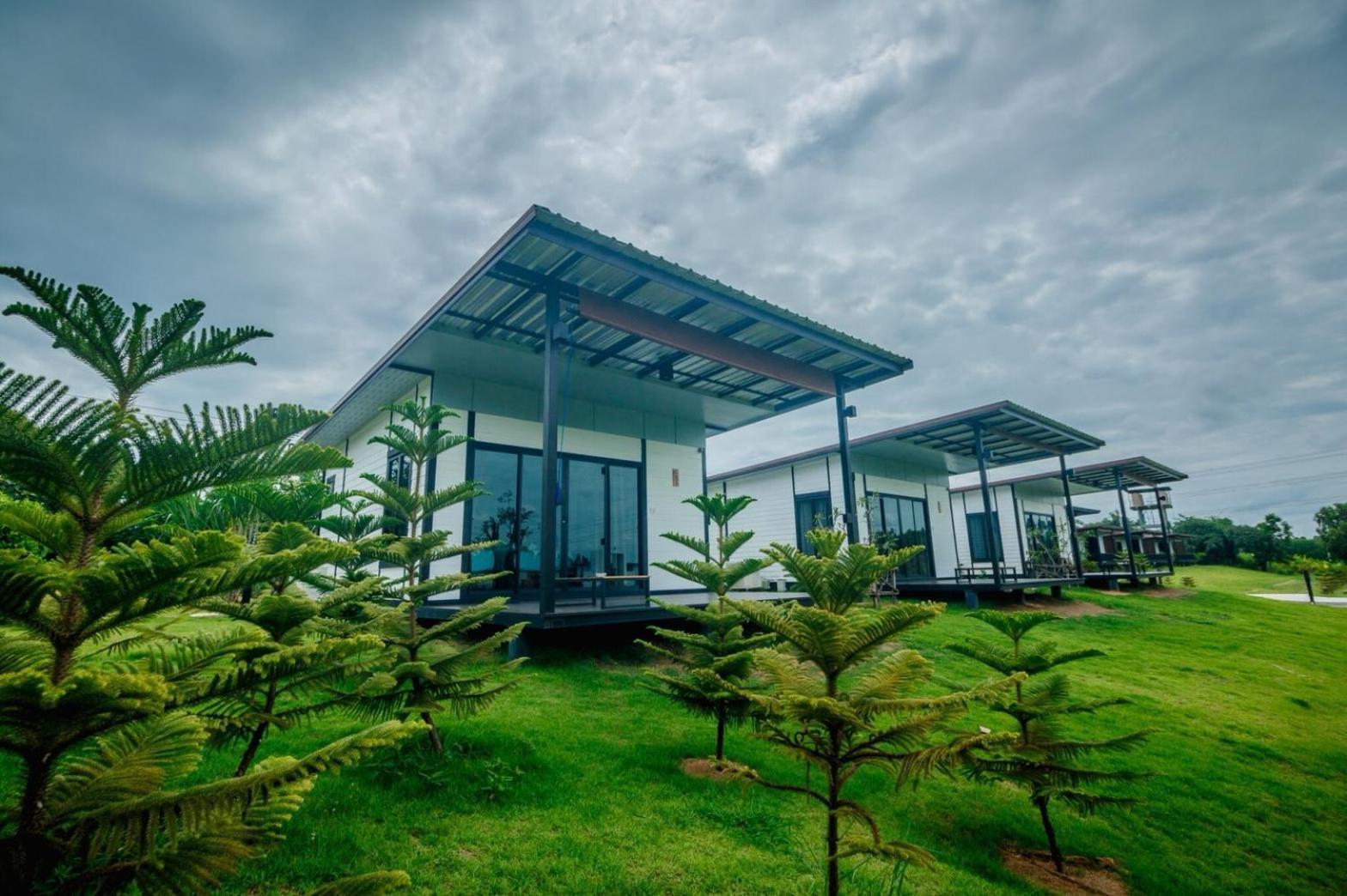 Mae On Village Resort Roi Et Zewnętrze zdjęcie
